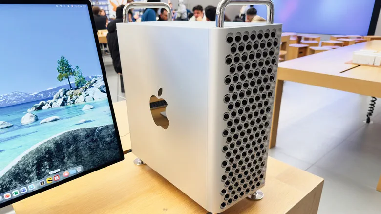 របៀបដែល Mac Studio របស់ Apple បានវិវត្តពីកុំព្យូទ័រខ្នាតតូចដ៏ខ្លាំងក្លា ទៅជាកំពូលម៉ាស៊ីន Mac ឈានមុខគេ